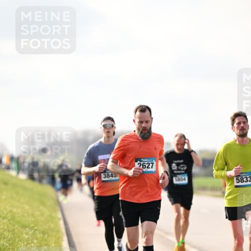 12.04.2026 - 45. Internationalen Wilhelmsburger Insellauf Dr. Thomas Lammeyer http://msf.ph/oto/9440630 12.04.2026 10:05:39 Laufen 3845, 2627, 5804, 5833 meine-sportfotos.de