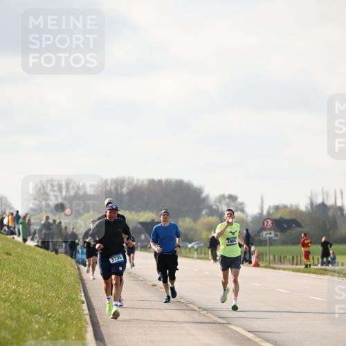 12.04.2026 - 45. Internationalen Wilhelmsburger Insellauf Dr. Thomas Lammeyer http://msf.ph/oto/9440696 12.04.2026 10:05:50 Laufen 3735, 3904 meine-sportfotos.de