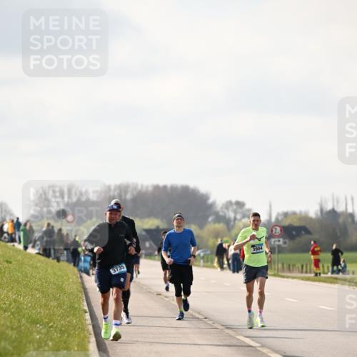 12.04.2026 - 45. Internationalen Wilhelmsburger Insellauf Dr. Thomas Lammeyer http://msf.ph/oto/9440706 12.04.2026 10:05:51 Laufen 3735, 3904 meine-sportfotos.de