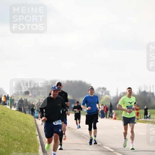 12.04.2026 - 45. Internationalen Wilhelmsburger Insellauf Dr. Thomas Lammeyer http://msf.ph/oto/9440722 12.04.2026 10:05:53 Laufen 3735, 3904 meine-sportfotos.de