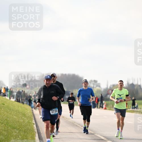 12.04.2026 - 45. Internationalen Wilhelmsburger Insellauf Dr. Thomas Lammeyer http://msf.ph/oto/9440724 12.04.2026 10:05:54 Laufen 3735 meine-sportfotos.de