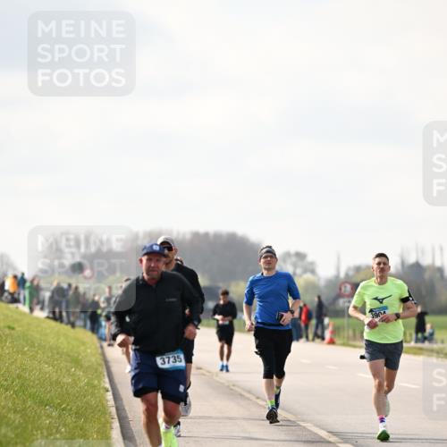 12.04.2026 - 45. Internationalen Wilhelmsburger Insellauf Dr. Thomas Lammeyer http://msf.ph/oto/9440725 12.04.2026 10:05:54 Laufen 3735, 3904 meine-sportfotos.de