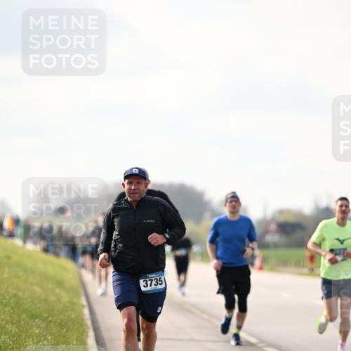12.04.2026 - 45. Internationalen Wilhelmsburger Insellauf Dr. Thomas Lammeyer http://msf.ph/oto/9440732 12.04.2026 10:05:55 Laufen 3735 meine-sportfotos.de