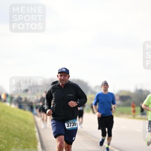 12.04.2026 - 45. Internationalen Wilhelmsburger Insellauf Dr. Thomas Lammeyer http://msf.ph/oto/9440737 12.04.2026 10:05:56 Laufen 3735 meine-sportfotos.de