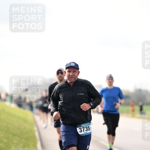 12.04.2026 - 45. Internationalen Wilhelmsburger Insellauf Dr. Thomas Lammeyer http://msf.ph/oto/9440743 12.04.2026 10:05:57 Laufen 3735 meine-sportfotos.de