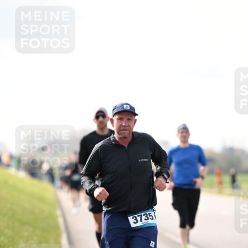 12.04.2026 - 45. Internationalen Wilhelmsburger Insellauf Dr. Thomas Lammeyer http://msf.ph/oto/9440744 12.04.2026 10:05:57 Laufen 3735 meine-sportfotos.de