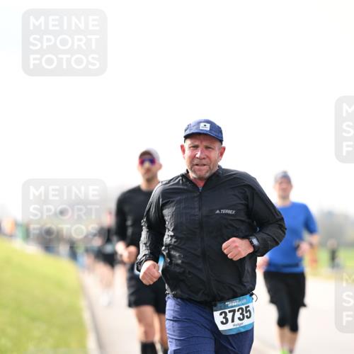 12.04.2026 - 45. Internationalen Wilhelmsburger Insellauf Dr. Thomas Lammeyer http://msf.ph/oto/9440748 12.04.2026 10:05:57 Laufen 3735 meine-sportfotos.de