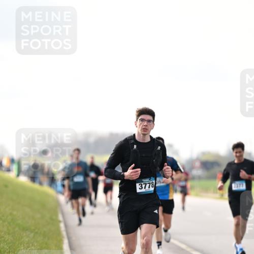 12.04.2026 - 45. Internationalen Wilhelmsburger Insellauf Dr. Thomas Lammeyer http://msf.ph/oto/9440805 12.04.2026 10:06:06 Laufen 3778 meine-sportfotos.de