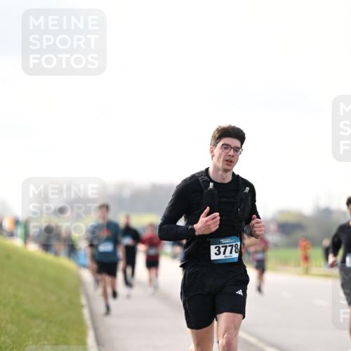 12.04.2026 - 45. Internationalen Wilhelmsburger Insellauf Dr. Thomas Lammeyer http://msf.ph/oto/9440810 12.04.2026 10:06:07 Laufen 3778 meine-sportfotos.de
