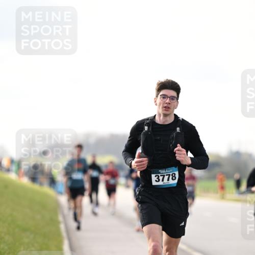 12.04.2026 - 45. Internationalen Wilhelmsburger Insellauf Dr. Thomas Lammeyer http://msf.ph/oto/9440812 12.04.2026 10:06:07 Laufen 3778 meine-sportfotos.de