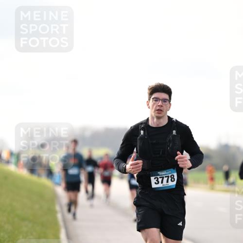 12.04.2026 - 45. Internationalen Wilhelmsburger Insellauf Dr. Thomas Lammeyer http://msf.ph/oto/9440813 12.04.2026 10:06:07 Laufen 3778 meine-sportfotos.de