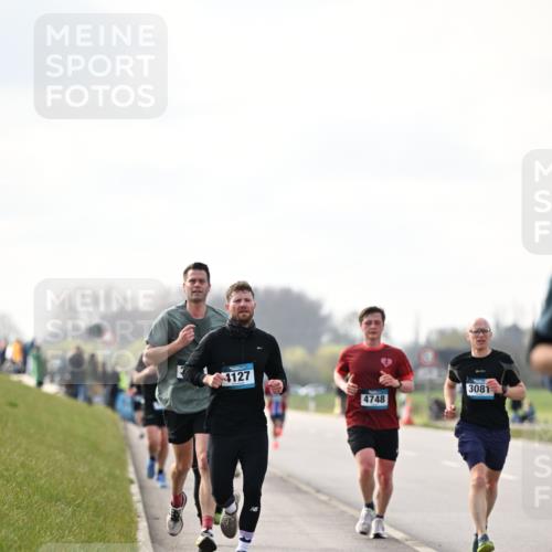 12.04.2026 - 45. Internationalen Wilhelmsburger Insellauf Dr. Thomas Lammeyer http://msf.ph/oto/9440870 12.04.2026 10:06:16 Laufen 4127, 4748, 3081 meine-sportfotos.de