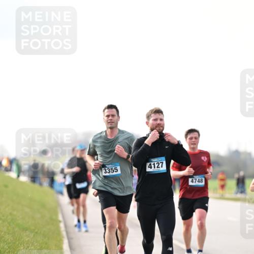 12.04.2026 - 45. Internationalen Wilhelmsburger Insellauf Dr. Thomas Lammeyer http://msf.ph/oto/9440883 12.04.2026 10:06:18 Laufen 3355, 4127, 4748 meine-sportfotos.de