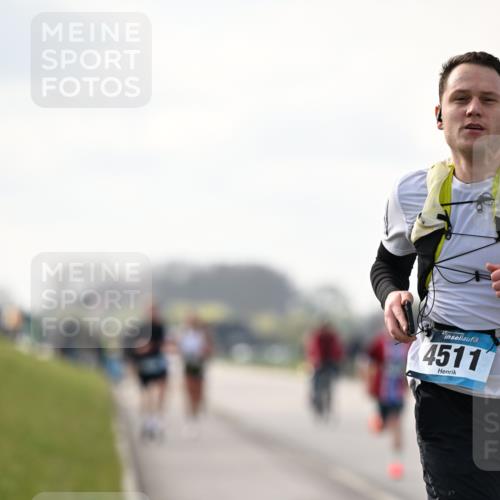 12.04.2026 - 45. Internationalen Wilhelmsburger Insellauf Dr. Thomas Lammeyer http://msf.ph/oto/9440938 12.04.2026 10:06:28 Laufen 45, 4511 meine-sportfotos.de