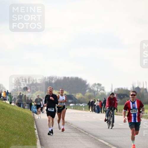 12.04.2026 - 45. Internationalen Wilhelmsburger Insellauf Dr. Thomas Lammeyer http://msf.ph/oto/9440942 12.04.2026 10:06:29 Laufen 4766, 3619, 4163 meine-sportfotos.de