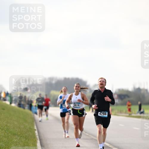 12.04.2026 - 45. Internationalen Wilhelmsburger Insellauf Dr. Thomas Lammeyer http://msf.ph/oto/9440968 12.04.2026 10:06:33 Laufen 3619, 4766 meine-sportfotos.de