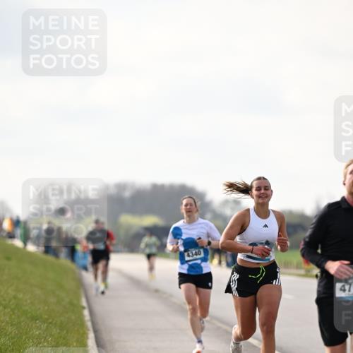 12.04.2026 - 45. Internationalen Wilhelmsburger Insellauf Dr. Thomas Lammeyer http://msf.ph/oto/9440983 12.04.2026 10:06:36 Laufen 4340, 47 meine-sportfotos.de