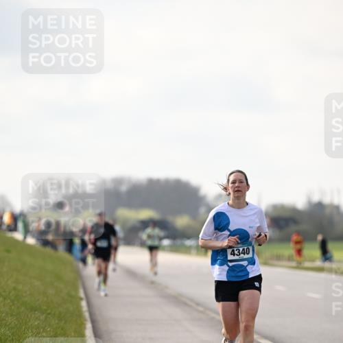 12.04.2026 - 45. Internationalen Wilhelmsburger Insellauf Dr. Thomas Lammeyer http://msf.ph/oto/9440998 12.04.2026 10:06:38 Laufen 4340 meine-sportfotos.de