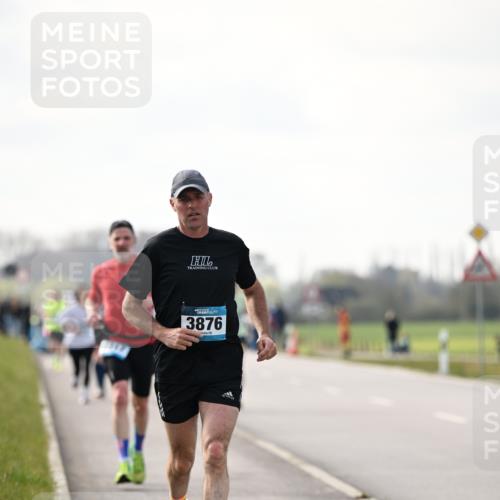 12.04.2026 - 45. Internationalen Wilhelmsburger Insellauf Dr. Thomas Lammeyer http://msf.ph/oto/9441035 12.04.2026 10:06:49 Laufen 3876 meine-sportfotos.de