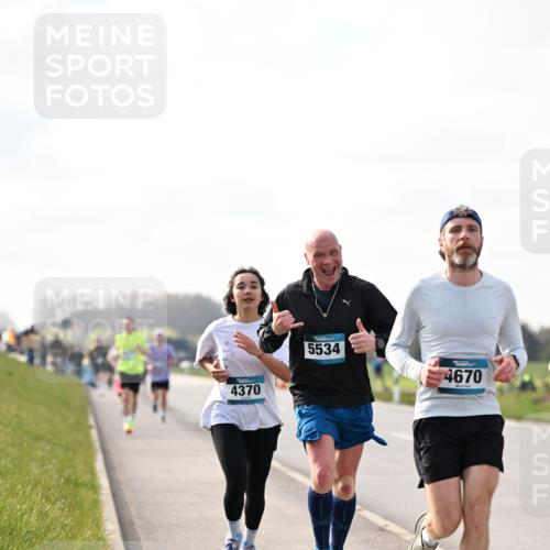 12.04.2026 - 45. Internationalen Wilhelmsburger Insellauf Dr. Thomas Lammeyer http://msf.ph/oto/9441082 12.04.2026 10:06:59 Laufen 4370, 5534, 4670 meine-sportfotos.de