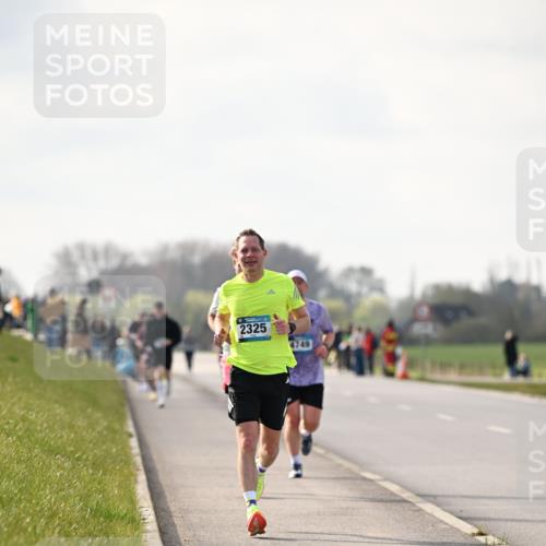 12.04.2026 - 45. Internationalen Wilhelmsburger Insellauf Dr. Thomas Lammeyer http://msf.ph/oto/9441099 12.04.2026 10:07:04 Laufen 2325, 4749 meine-sportfotos.de
