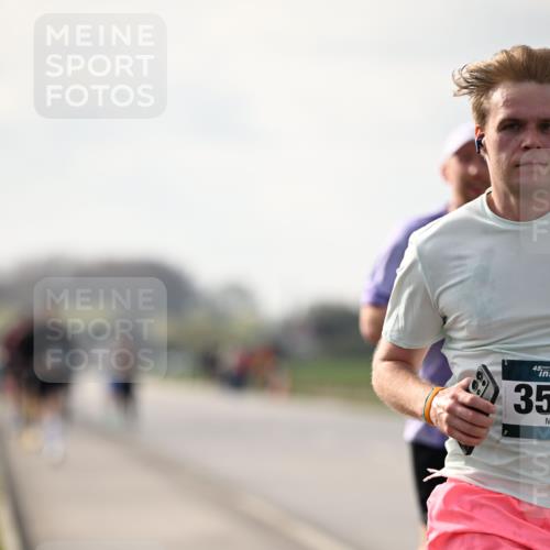 12.04.2026 - 45. Internationalen Wilhelmsburger Insellauf Dr. Thomas Lammeyer http://msf.ph/oto/9441139 12.04.2026 10:07:10 Laufen 45, 35 meine-sportfotos.de