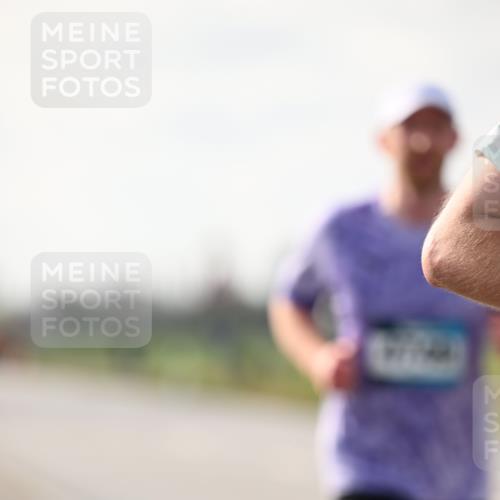12.04.2026 - 45. Internationalen Wilhelmsburger Insellauf Dr. Thomas Lammeyer http://msf.ph/oto/9441141 12.04.2026 10:07:11 Laufen  meine-sportfotos.de