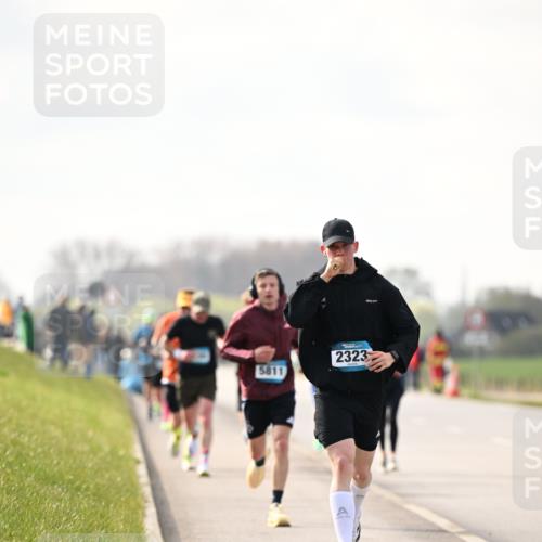 12.04.2026 - 45. Internationalen Wilhelmsburger Insellauf Dr. Thomas Lammeyer http://msf.ph/oto/9441158 12.04.2026 10:07:17 Laufen 5811, 2323 meine-sportfotos.de