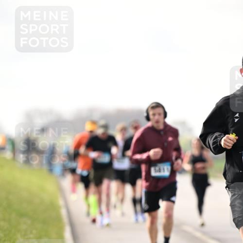 12.04.2026 - 45. Internationalen Wilhelmsburger Insellauf Dr. Thomas Lammeyer http://msf.ph/oto/9441167 12.04.2026 10:07:19 Laufen  meine-sportfotos.de