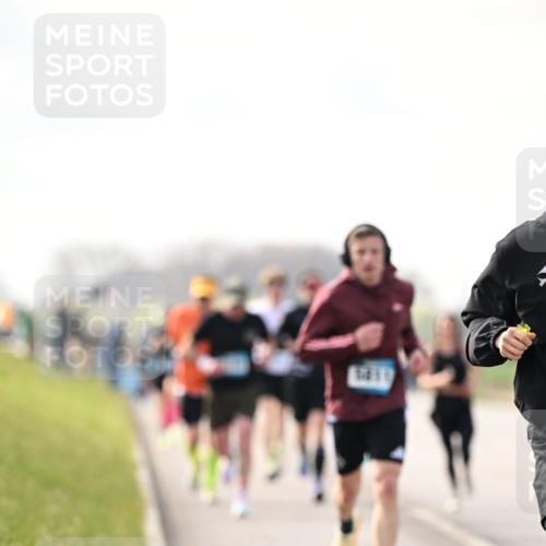 12.04.2026 - 45. Internationalen Wilhelmsburger Insellauf Dr. Thomas Lammeyer http://msf.ph/oto/9441168 12.04.2026 10:07:20 Laufen  meine-sportfotos.de