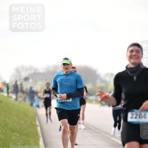 12.04.2026 - 45. Internationalen Wilhelmsburger Insellauf Dr. Thomas Lammeyer http://msf.ph/oto/9441217 12.04.2026 10:07:32 Laufen 2284 meine-sportfotos.de