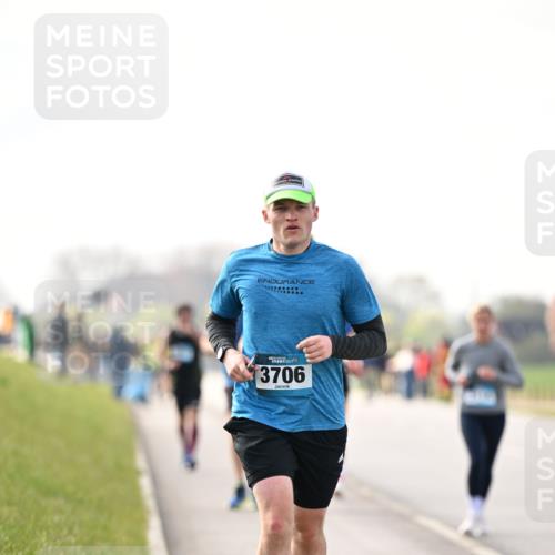 12.04.2026 - 45. Internationalen Wilhelmsburger Insellauf Dr. Thomas Lammeyer http://msf.ph/oto/9441226 12.04.2026 10:07:34 Laufen 3706 meine-sportfotos.de
