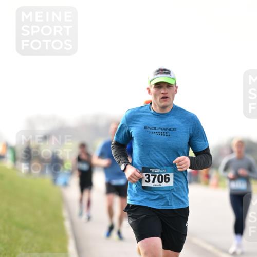 12.04.2026 - 45. Internationalen Wilhelmsburger Insellauf Dr. Thomas Lammeyer http://msf.ph/oto/9441231 12.04.2026 10:07:34 Laufen 3706 meine-sportfotos.de