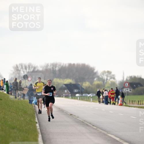 12.04.2026 - 45. Internationalen Wilhelmsburger Insellauf Dr. Thomas Lammeyer http://msf.ph/oto/9441302 12.04.2026 10:07:48 Laufen 2402, 2 meine-sportfotos.de
