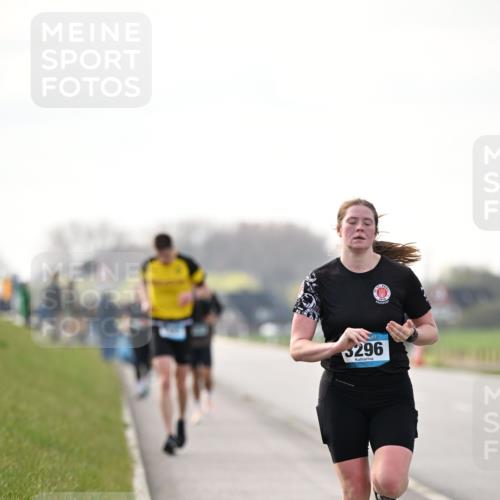 12.04.2026 - 45. Internationalen Wilhelmsburger Insellauf Dr. Thomas Lammeyer http://msf.ph/oto/9441319 12.04.2026 10:07:58 Laufen 3296 meine-sportfotos.de