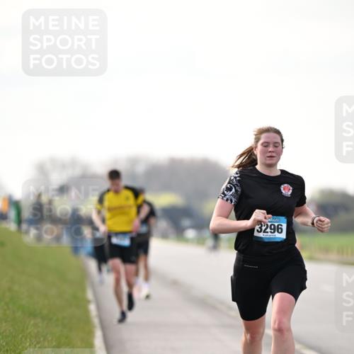 12.04.2026 - 45. Internationalen Wilhelmsburger Insellauf Dr. Thomas Lammeyer http://msf.ph/oto/9441320 12.04.2026 10:07:58 Laufen 3296 meine-sportfotos.de
