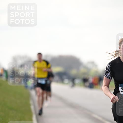 12.04.2026 - 45. Internationalen Wilhelmsburger Insellauf Dr. Thomas Lammeyer http://msf.ph/oto/9441328 12.04.2026 10:07:59 Laufen 3 meine-sportfotos.de