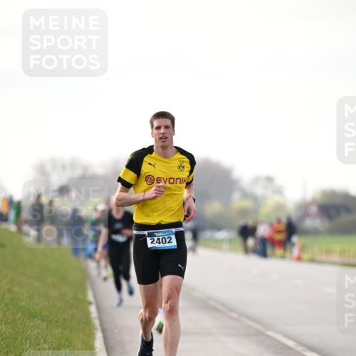12.04.2026 - 45. Internationalen Wilhelmsburger Insellauf Dr. Thomas Lammeyer http://msf.ph/oto/9441351 12.04.2026 10:08:03 Laufen 2402 meine-sportfotos.de
