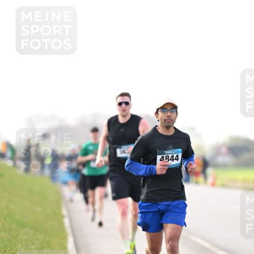 12.04.2026 - 45. Internationalen Wilhelmsburger Insellauf Dr. Thomas Lammeyer http://msf.ph/oto/9441440 12.04.2026 10:08:17 Laufen 4844 meine-sportfotos.de