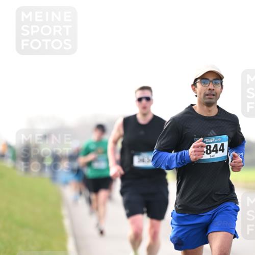 12.04.2026 - 45. Internationalen Wilhelmsburger Insellauf Dr. Thomas Lammeyer http://msf.ph/oto/9441447 12.04.2026 10:08:19 Laufen 844 meine-sportfotos.de
