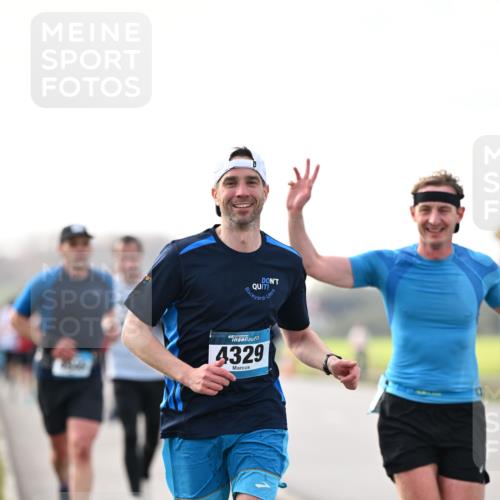 12.04.2026 - 45. Internationalen Wilhelmsburger Insellauf Dr. Thomas Lammeyer http://msf.ph/oto/9441496 12.04.2026 10:08:31 Laufen 4329 meine-sportfotos.de