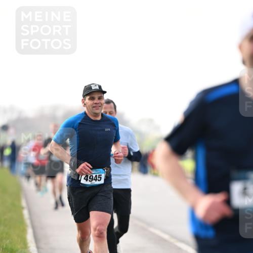 12.04.2026 - 45. Internationalen Wilhelmsburger Insellauf Dr. Thomas Lammeyer http://msf.ph/oto/9441503 12.04.2026 10:08:33 Laufen 4945 meine-sportfotos.de