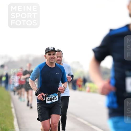 12.04.2026 - 45. Internationalen Wilhelmsburger Insellauf Dr. Thomas Lammeyer http://msf.ph/oto/9441504 12.04.2026 10:08:33 Laufen 4945 meine-sportfotos.de