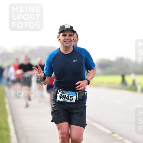 12.04.2026 - 45. Internationalen Wilhelmsburger Insellauf Dr. Thomas Lammeyer http://msf.ph/oto/9441512 12.04.2026 10:08:34 Laufen 4945 meine-sportfotos.de