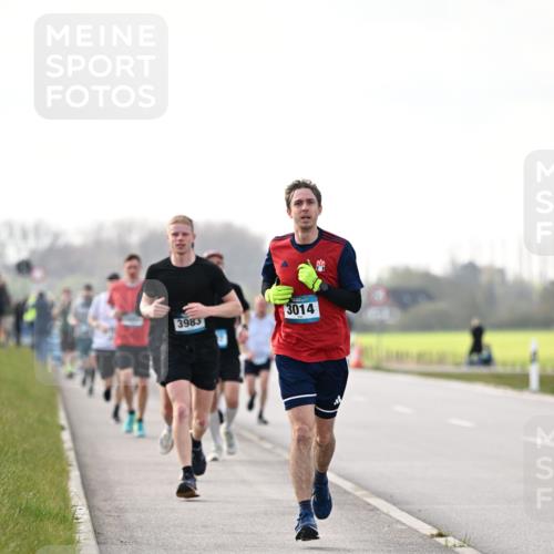 12.04.2026 - 45. Internationalen Wilhelmsburger Insellauf Dr. Thomas Lammeyer http://msf.ph/oto/9441534 12.04.2026 10:08:38 Laufen 3983, 3014 meine-sportfotos.de