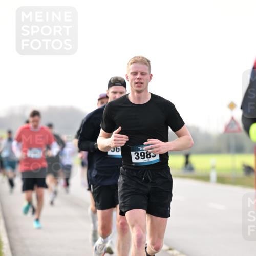 12.04.2026 - 45. Internationalen Wilhelmsburger Insellauf Dr. Thomas Lammeyer http://msf.ph/oto/9441560 12.04.2026 10:08:43 Laufen 36, 3983 meine-sportfotos.de