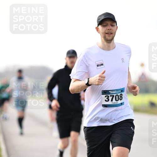 12.04.2026 - 45. Internationalen Wilhelmsburger Insellauf Dr. Thomas Lammeyer http://msf.ph/oto/9441613 12.04.2026 10:08:50 Laufen 45, 3708 meine-sportfotos.de