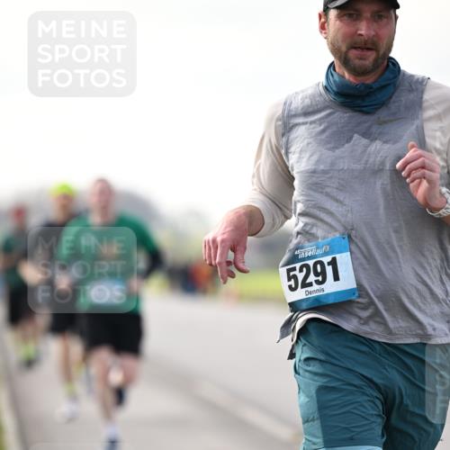 12.04.2026 - 45. Internationalen Wilhelmsburger Insellauf Dr. Thomas Lammeyer http://msf.ph/oto/9441672 12.04.2026 10:08:59 Laufen 5291 meine-sportfotos.de