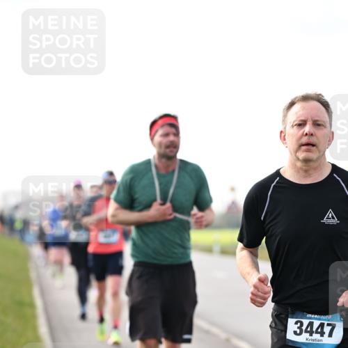 12.04.2026 - 45. Internationalen Wilhelmsburger Insellauf Dr. Thomas Lammeyer http://msf.ph/oto/9441747 12.04.2026 10:09:11 Laufen 3447, 860 meine-sportfotos.de