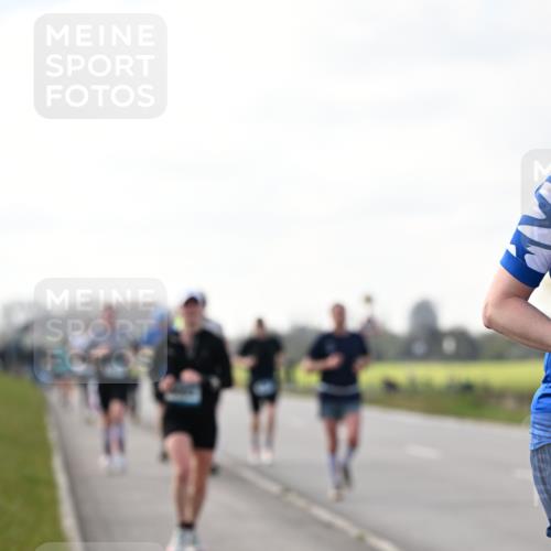 12.04.2026 - 45. Internationalen Wilhelmsburger Insellauf Dr. Thomas Lammeyer http://msf.ph/oto/9441802 12.04.2026 10:09:19 Laufen  meine-sportfotos.de